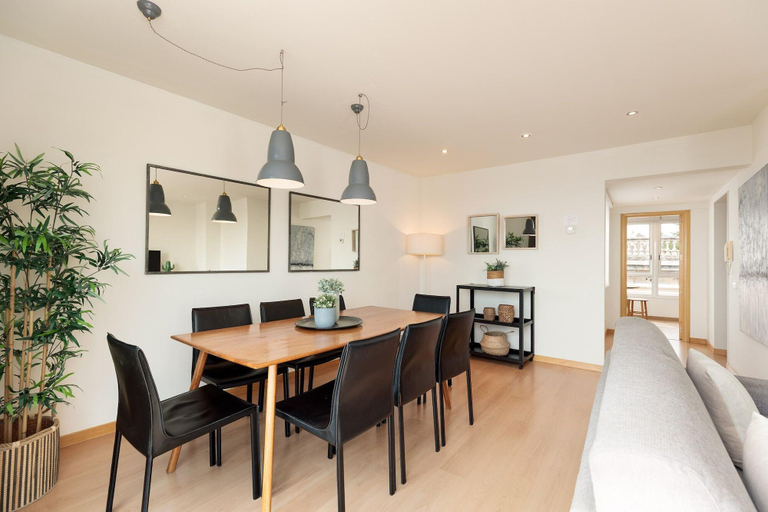 Room 5, Sitges Group Soul, Barcelona