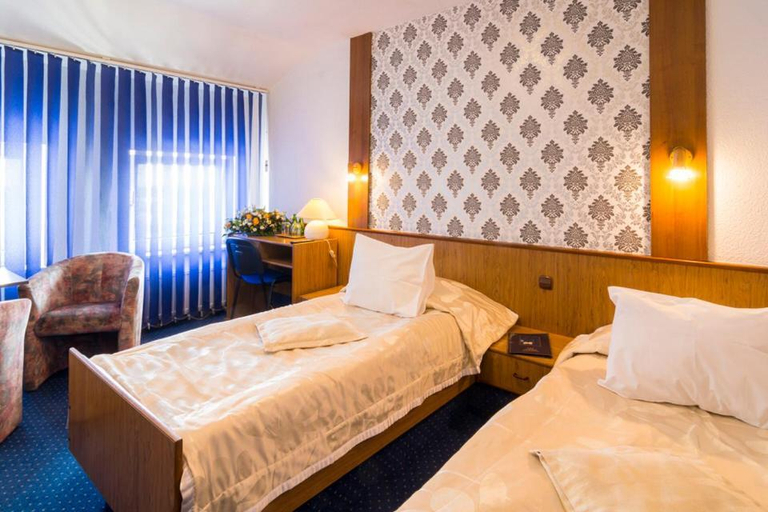 Bedroom 3, Hotel Victoria, Szczecin