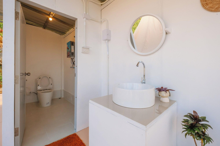 Bathroom 4, Long Hak Khao Camping Phu Chi Fa, Wieng Kaen
