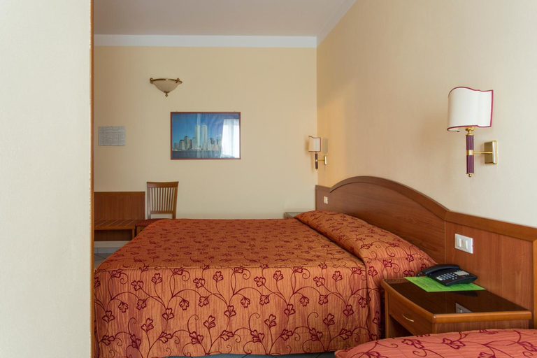 Bedroom 2, Hotel Ristorante Paladini, Vercelli