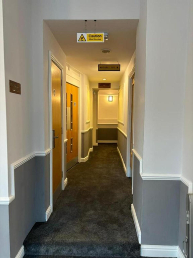 Public Area 2, Dancenter East Midlands Airport, Derby