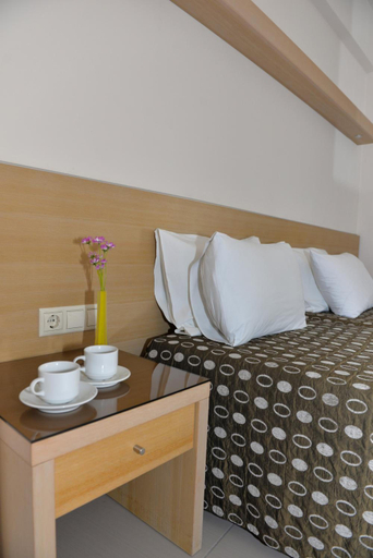 Bedroom 2, Kyridis Hotel, East Macedonia and Thrace