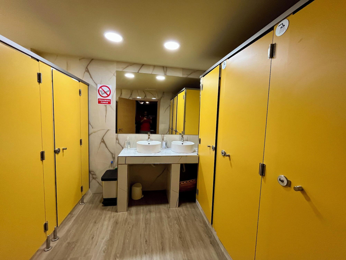 Room 5, Velvet Hostel, Madrid