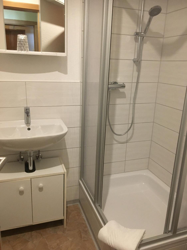 Bathroom 5, Zehnthof, Schweinfurt