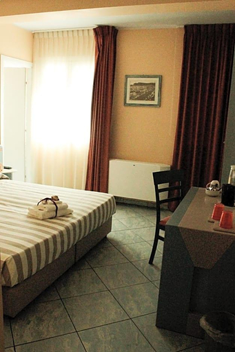 Bedroom 3, Hotel Chentu Lunas, Cagliari