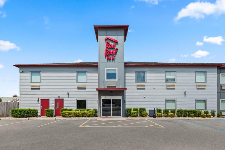 Exterior & Views 1, Red Roof Inn Baton Rouge, East Baton Rouge