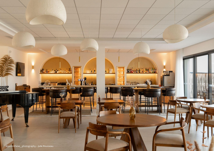 Bar 2, Best Western Premier A Storia Solenzara, Corse-du-Sud