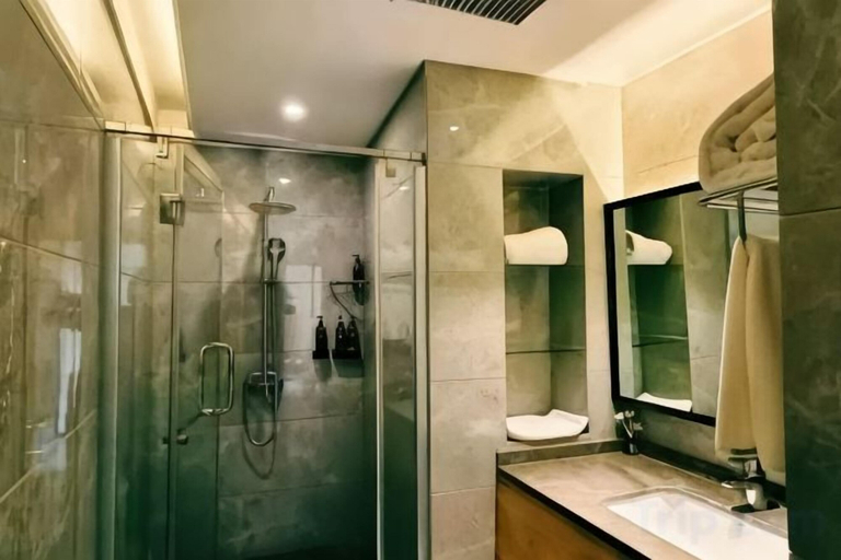 Bathroom, Lanmeishan Business Hotel (Pu'er Simao Airport), Pu'er