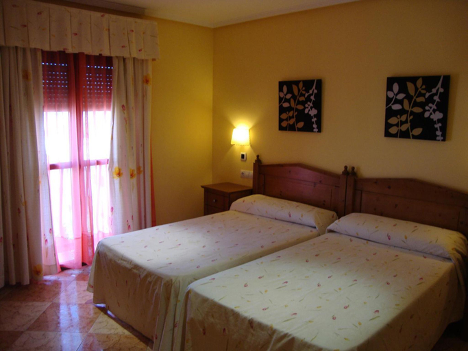 Bedroom 1, Hotel Lucero, Almería