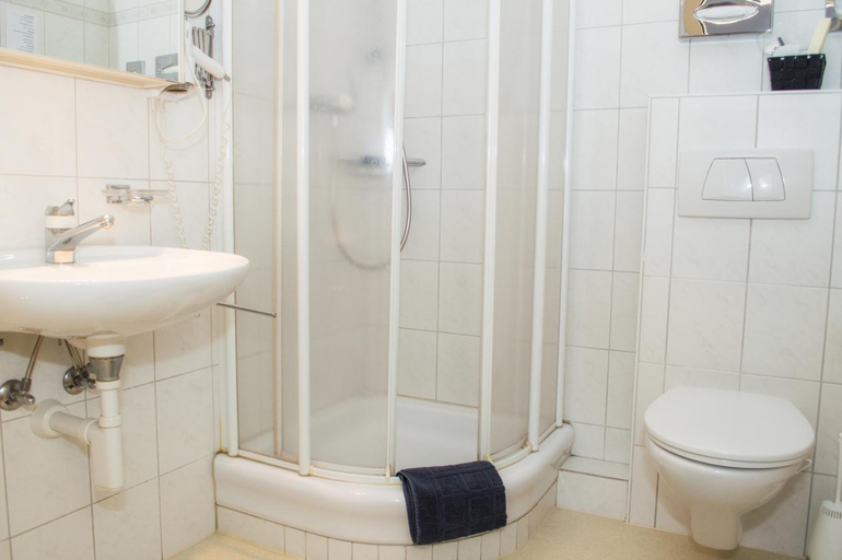 Bathroom 3, Gasthof Zur Saline, Liestal
