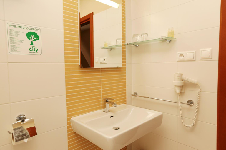 Bathroom 4, City Hotel Nitra, Nitra