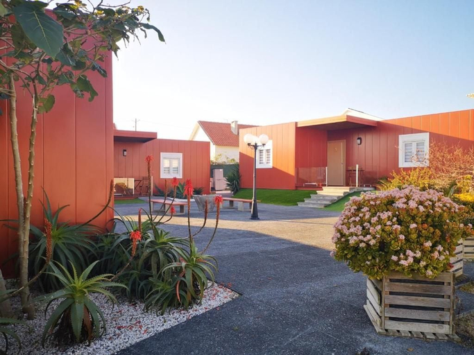 Exterior & Views 2, Family Surf Home - Bungalows, Mafra