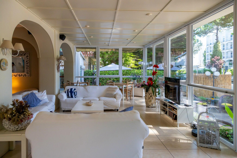 Public Area 3, Hotel Santiago, Ravenna