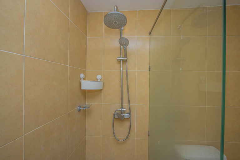 Room 4, Roomquest Utopia Kata And Residence, Phuket Island