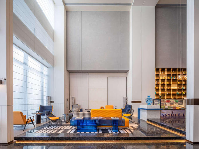 Bar 4, Novotel Zibo New Hongcheng, Zibo