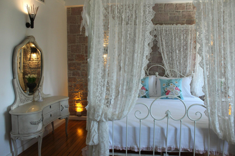 Room 5, A Na Cunda Art Otel, Ayvalık