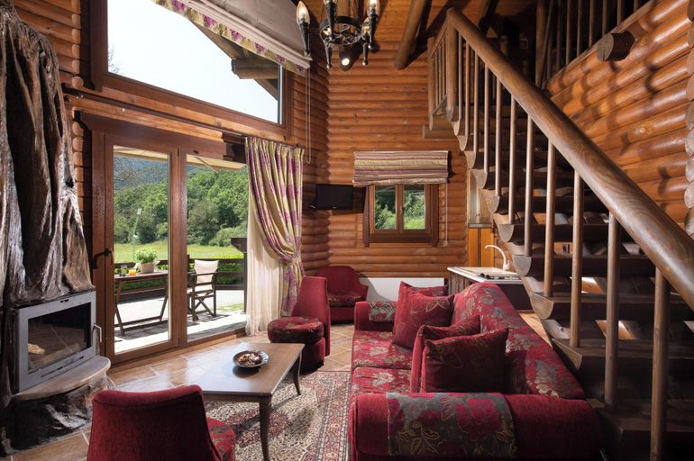 Public Area, Natura Chalets, Central Greece