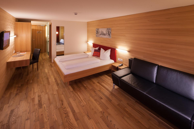 Bedroom 4, Hotel Kanisfluh, Bregenz
