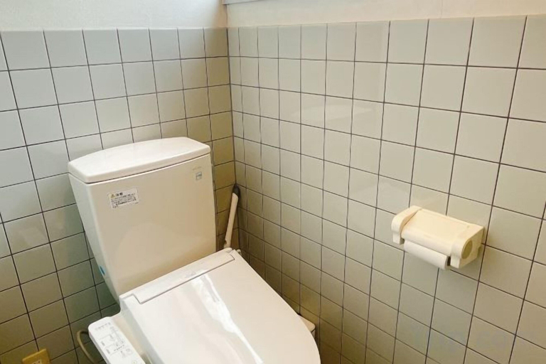 Bathroom 4, HOJO Brewing & Stays, Matsuyama