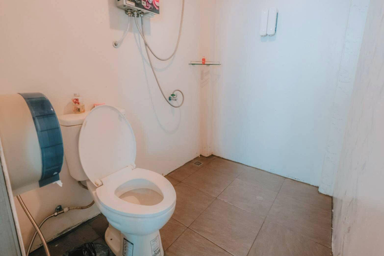 Bathroom 3, NJ Homestay, Mae Rim