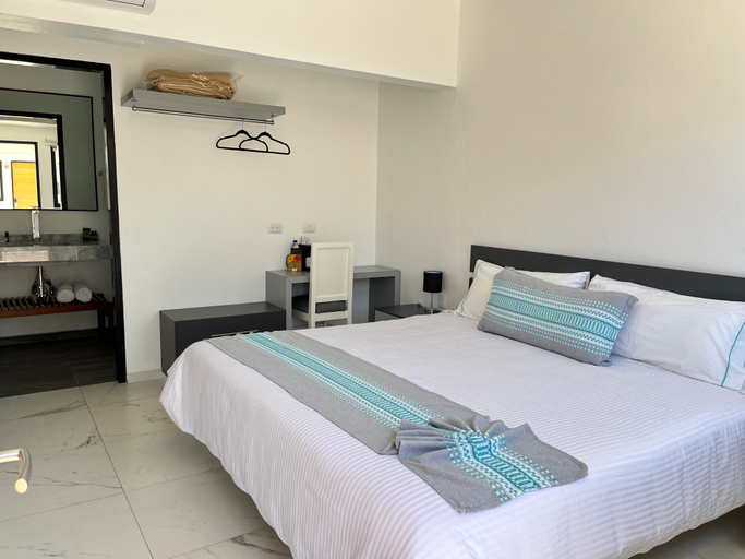 Bedroom 3, Villa Santa Julia, Del Centro