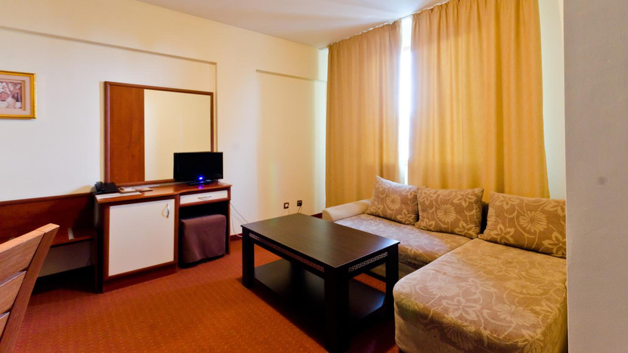 General view 2, Nadejda Hotel, Stolichna