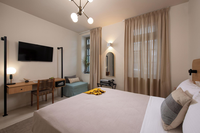 Bedroom 4, Living Yard Acropolis, Attica