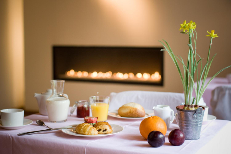 Food & Drinks 5, Hotel Le Clos Des Rv Collets, Luxembourg
