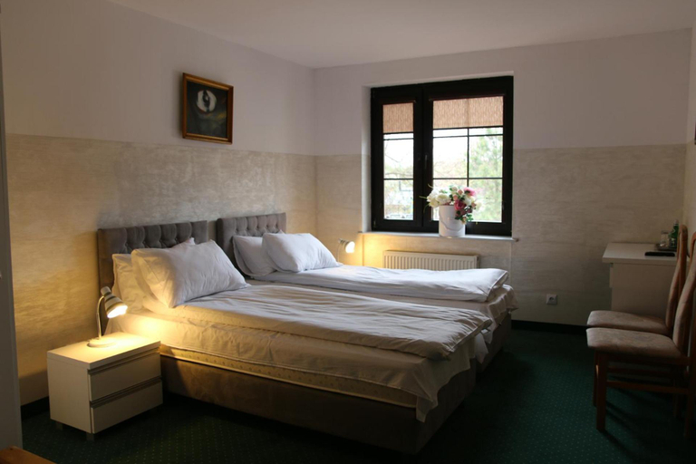 Bedroom 3, Hotel Kruk, Tomaszów Mazowiecki