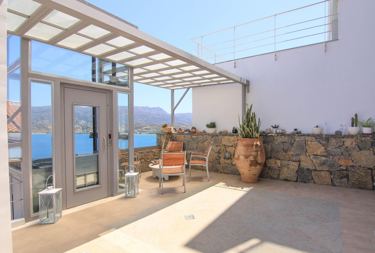 Pool 4, Porto Kaza, Crete