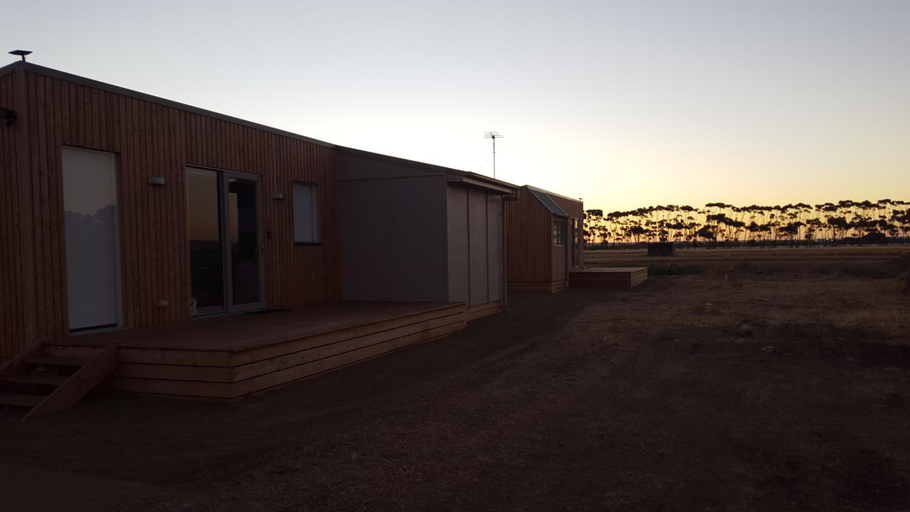 Sport & Beauty 4, Lara Lodge, Greater Geelong - Pt C