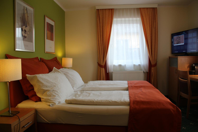 General view 5, Hotel Kreuzwirt, Urfahr Umgebung
