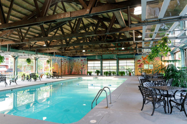 General view 4, Brown County Inn, Brown