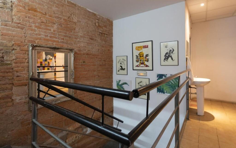Public Area 3, Mambo Tango, Barcelona