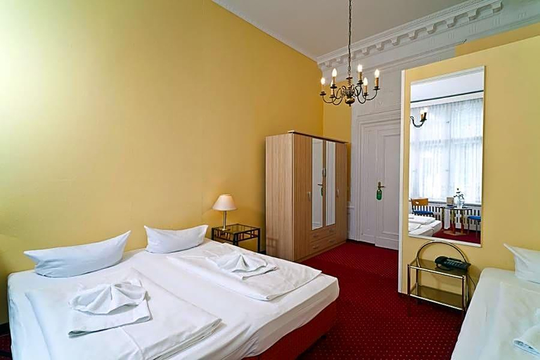 Bedroom 3, Hotel Vivaldi Berlin Am Kurfv Rstendamm, Berlin