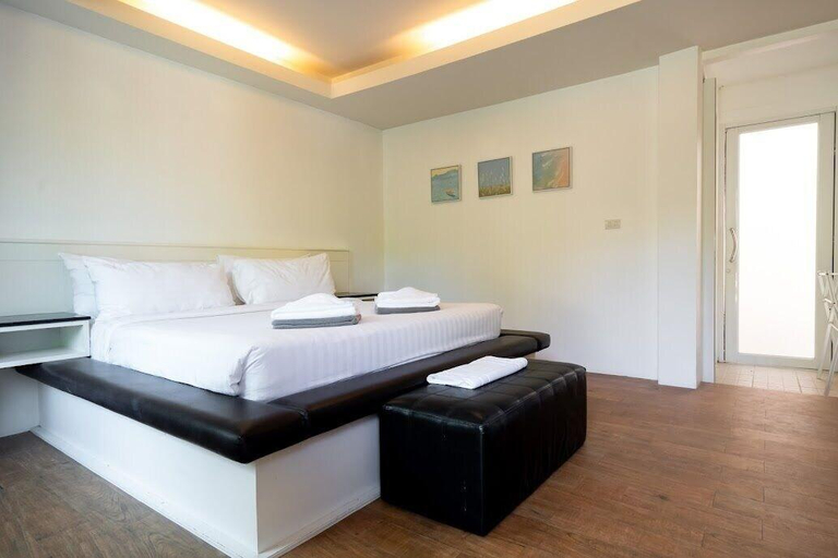 Room 4, 75 2 Resident, Hua Hin