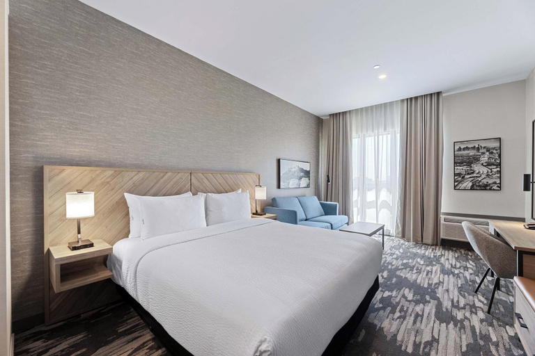 Room 4, Sandman Signature Dallas Las Colinas Hotel & Sui, Irving