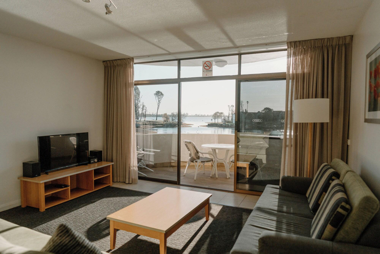 Room 3, Lake Mulwala Boatel, Corowa