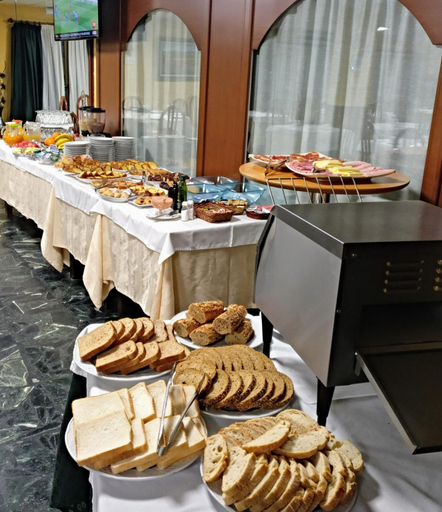 Food & Drinks 5, Cruceiro Do Monte, Pontevedra