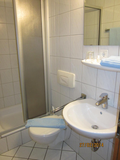 Room, Hotel Haus Marienthal, Zwickau