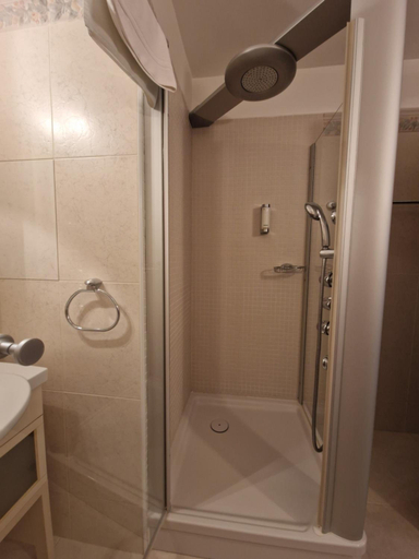 Bathroom 3, Art Hotel Podebrady, Nymburk