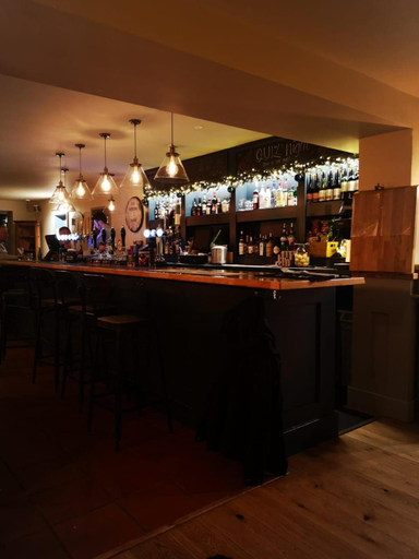 Food & Drinks, The Cavendish Five Bells, Suffolk