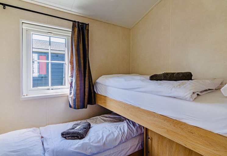 Bedroom 2, Chalet park Kroondomein Giethoorn, Steenwijkerland
