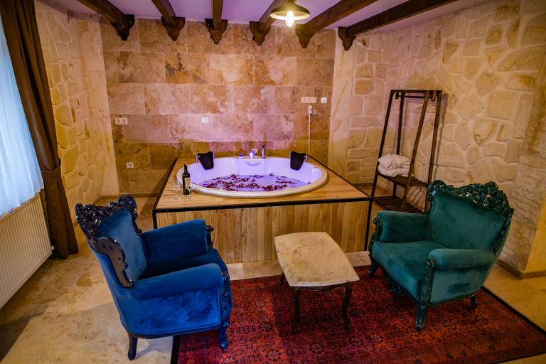 Room 3, Senior Stone House, Nevşehir