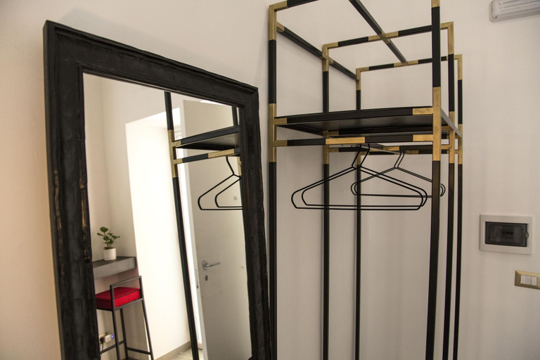 Bedroom 2, Plebiscitum 2.0, Napoli