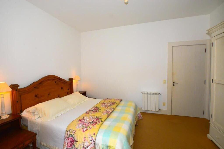 Room 5, Villa Coraa A O Guest House, Camanducaia