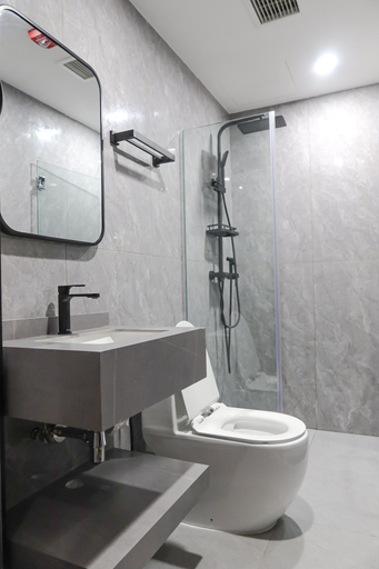Bathroom 4, Recharge Residences, Singapore