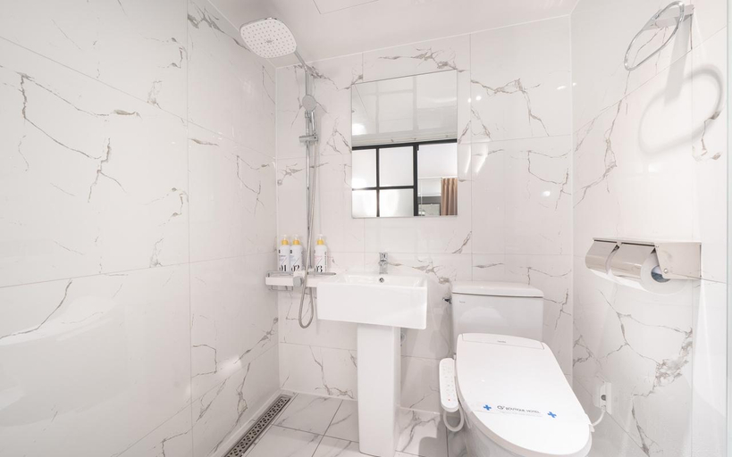 Bathroom 5, Yongin Everland Station G7, Yongin