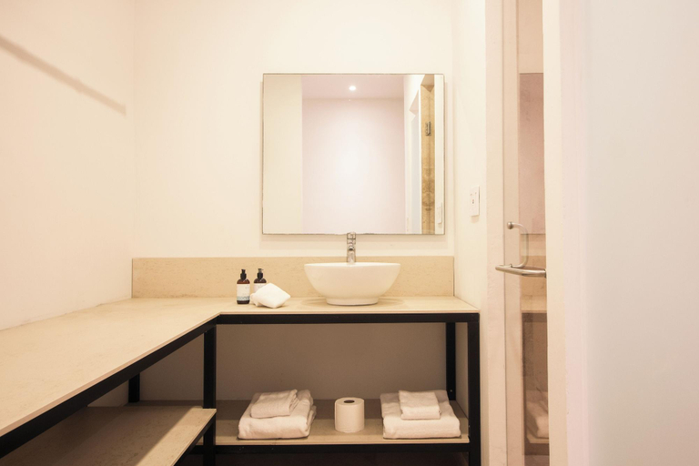 Bathroom 4, B10 Distinctive Hotel, Cozumel