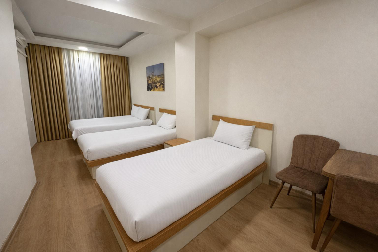 Room 2, Valence Suites Taksim, Beyoğlu